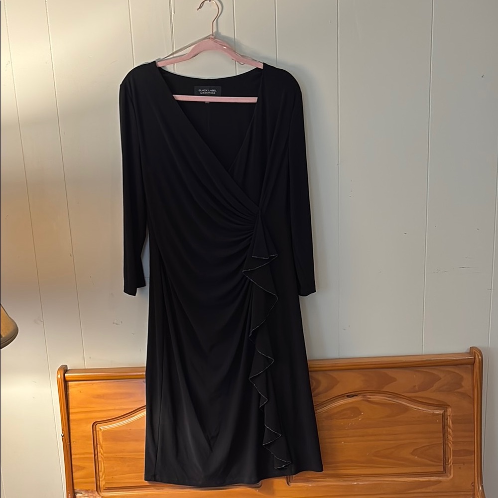 Woman’s 14 Black Ruched Wrap Dress V-Neck